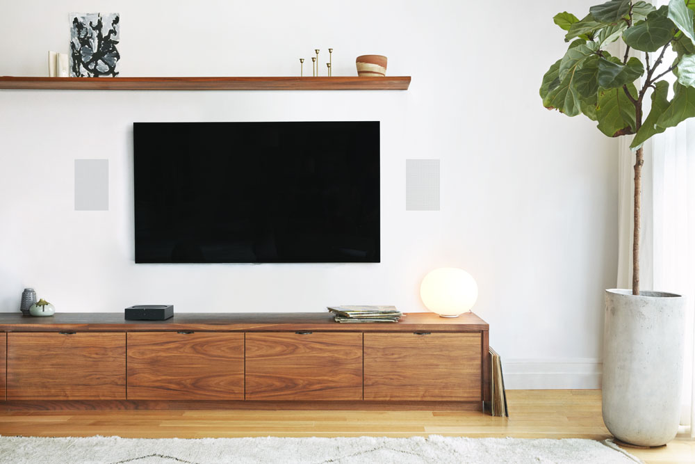 Sonos_and_Sonance_In-Wall_Speaker-Lifestyle_Shot-Television-Q1FY19_Core_Creative_MST-MST_JPGDIGITAL_fid24823